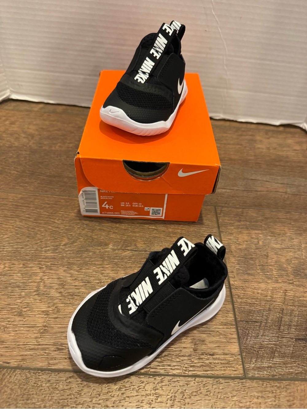 Nike Flex Runner Toddler Shoes Black White Size 4C NEW in Box